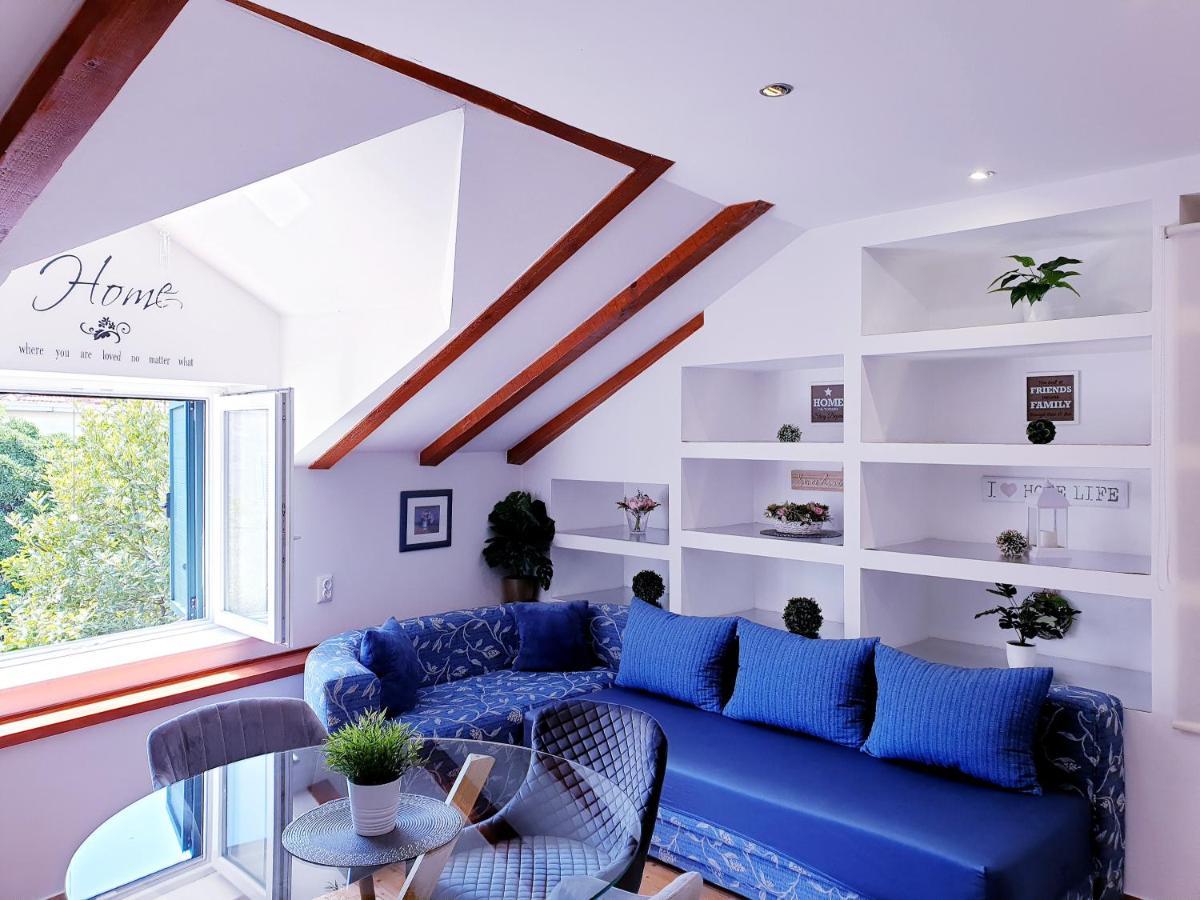 Apartments Sandra In The Historical Center Of The City Supetar Extérieur photo